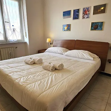 Al Ludomar, Cozy Flat And Free Park Apartment