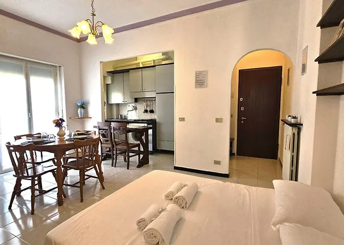 Apartment Al Ludomar, Cozy Flat And Free Park Rapallo